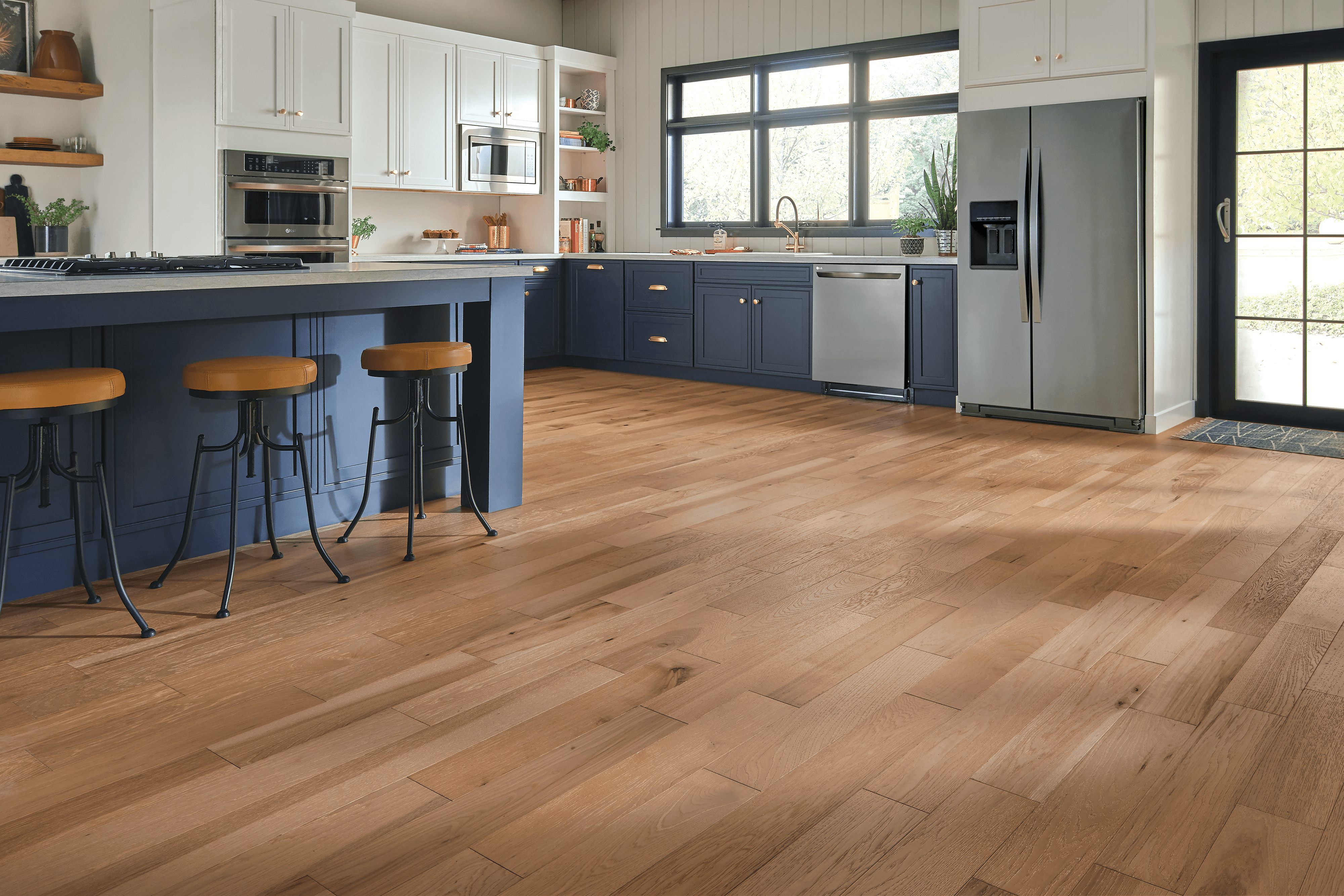 Hydropel Hickory Engineered - Natural Kitchen with hydropel hickory engineered flooring from Bruce
